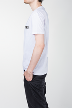 Laden Sie das Bild in den Galerie-Viewer, BRÄUTIGAM SHIRT WEIß