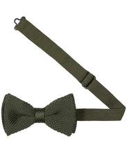 Laden Sie das Bild in den Galerie-Viewer, Strickfliege Olive