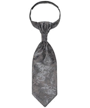 Laden Sie das Bild in den Galerie-Viewer, Barockanzug mit Camouflage Dessinierung